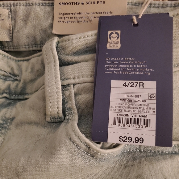 Women's High-Rise Skinny Jeans - Universal Thread™ - Picture 2 of 7